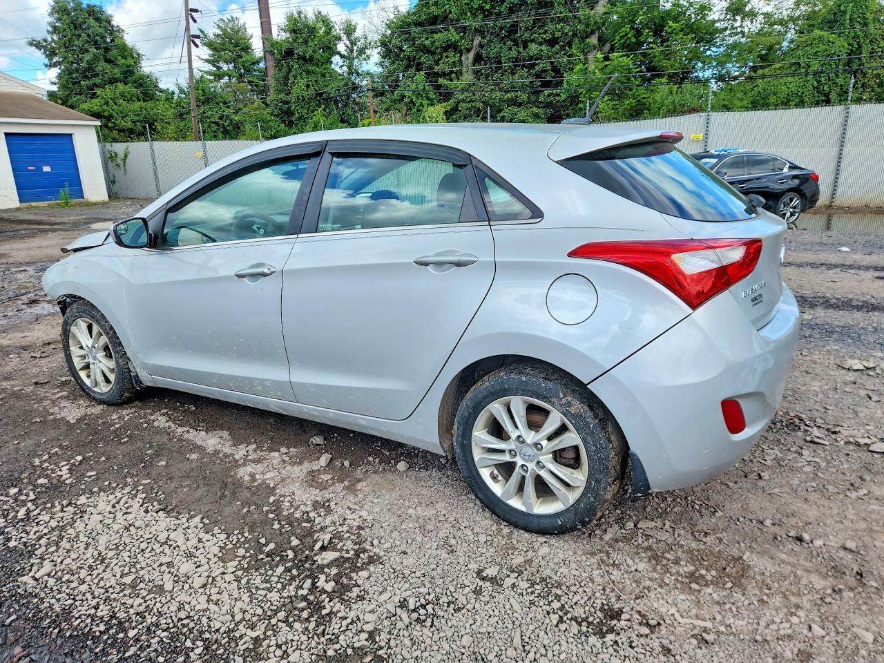 2014 Hyundai Elantra Gt Base - Фото 2