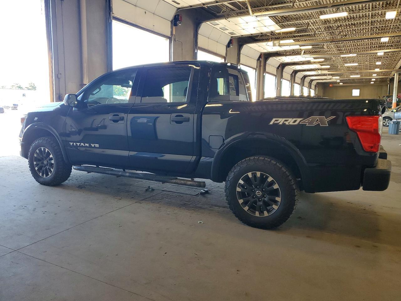 2019 Nissan Titan Pro-4X - Image 2