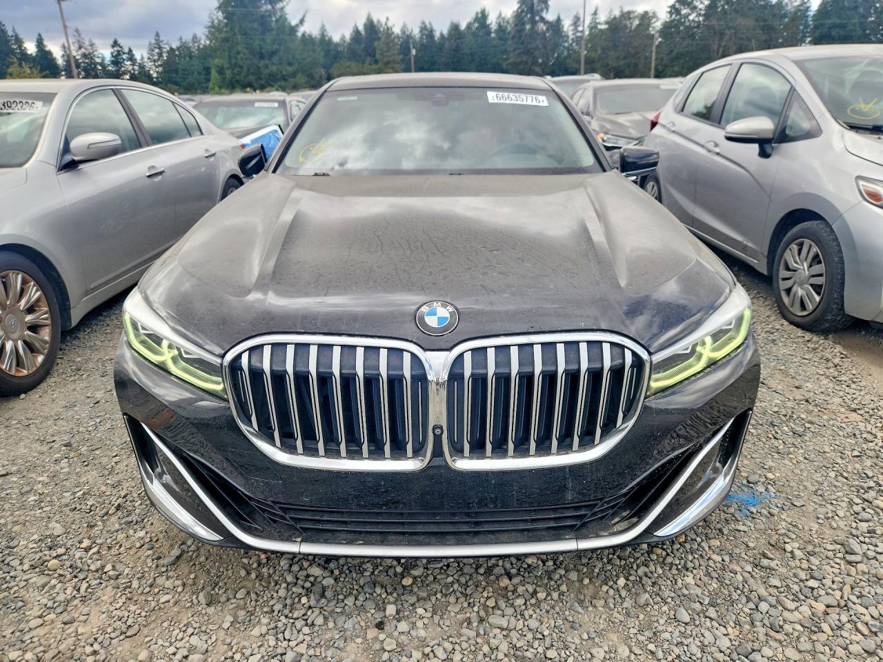 2020 BMW 740 Xi - Фото 5