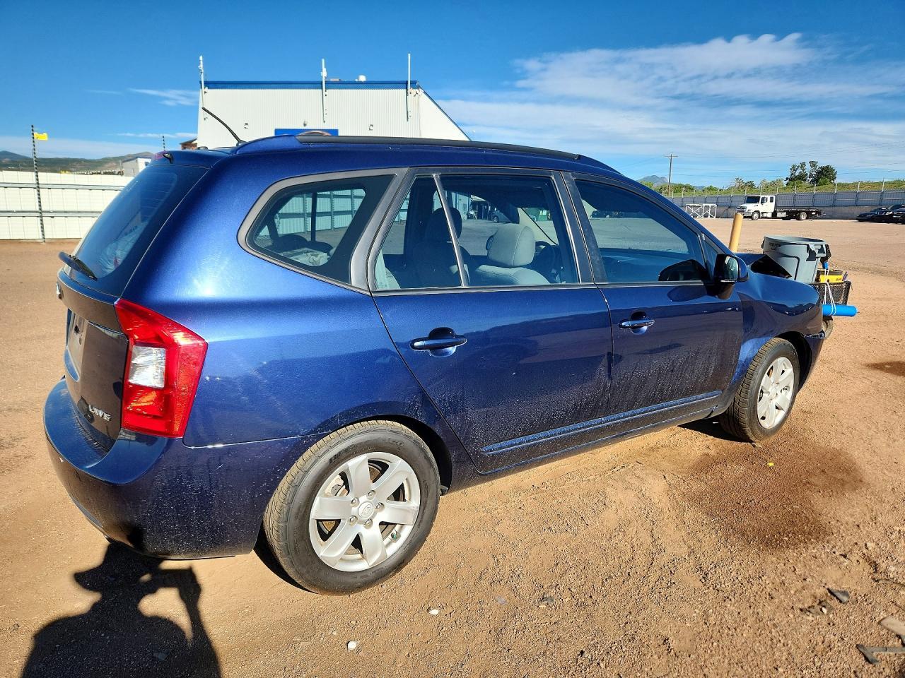 2007 Kia Rondo Lx - Фото 3