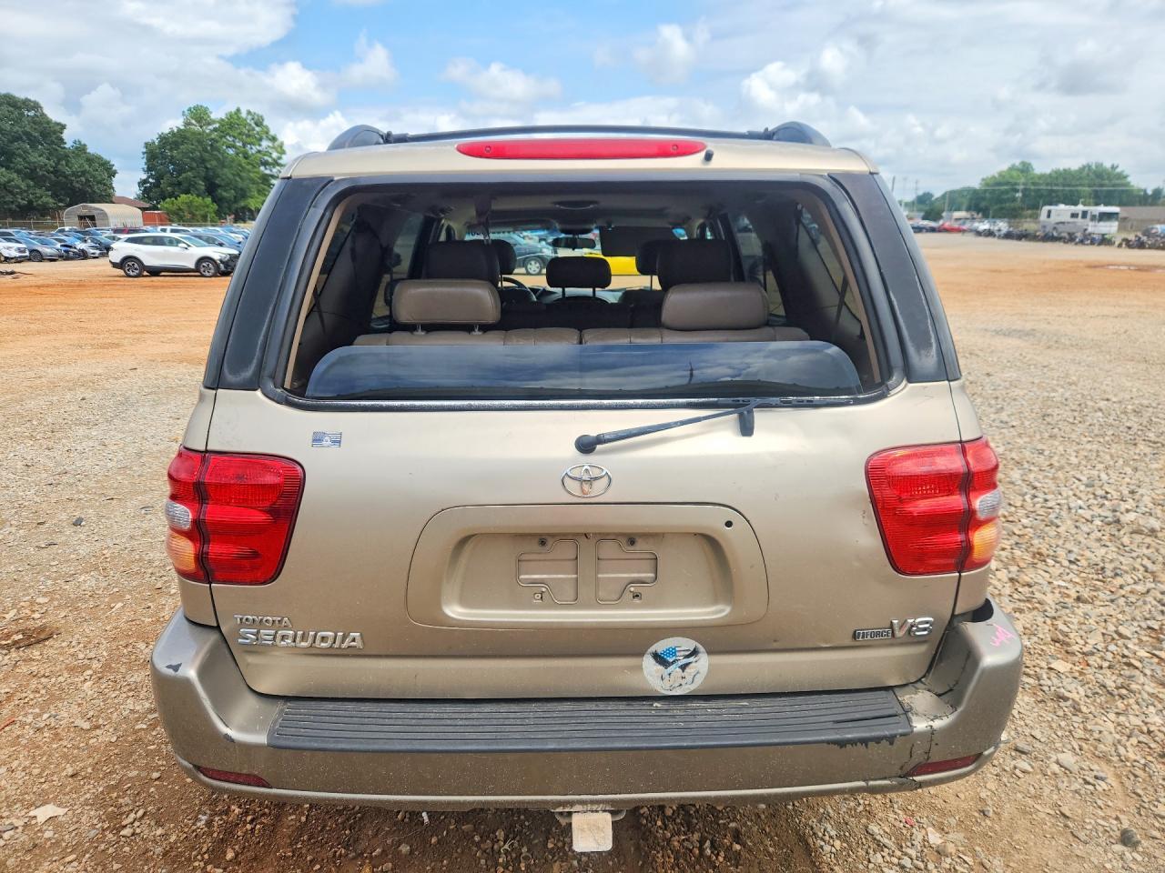 2004 Toyota Sequoia Sr5 - Фото 6