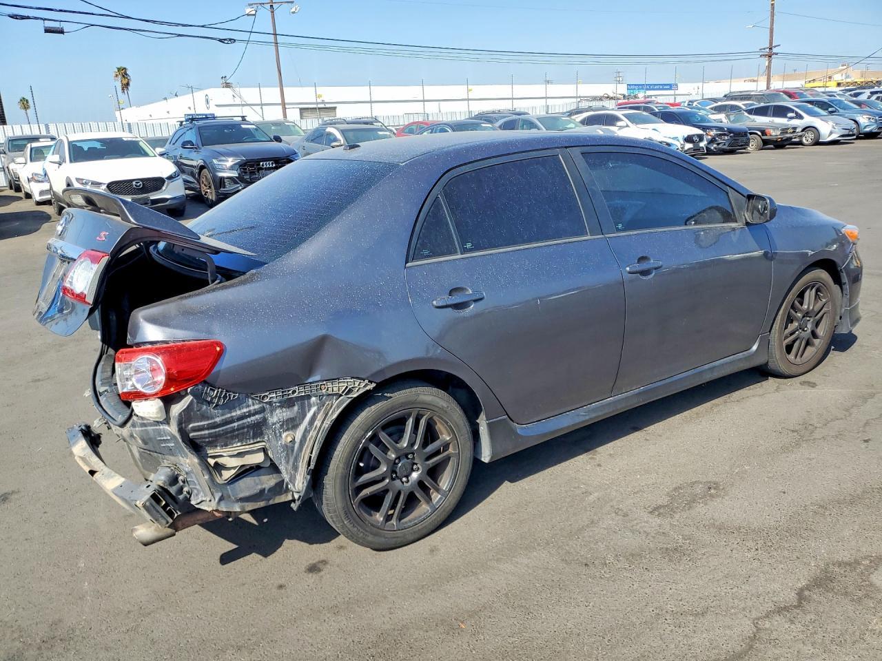 2012 Toyota Corolla S - Фото 3