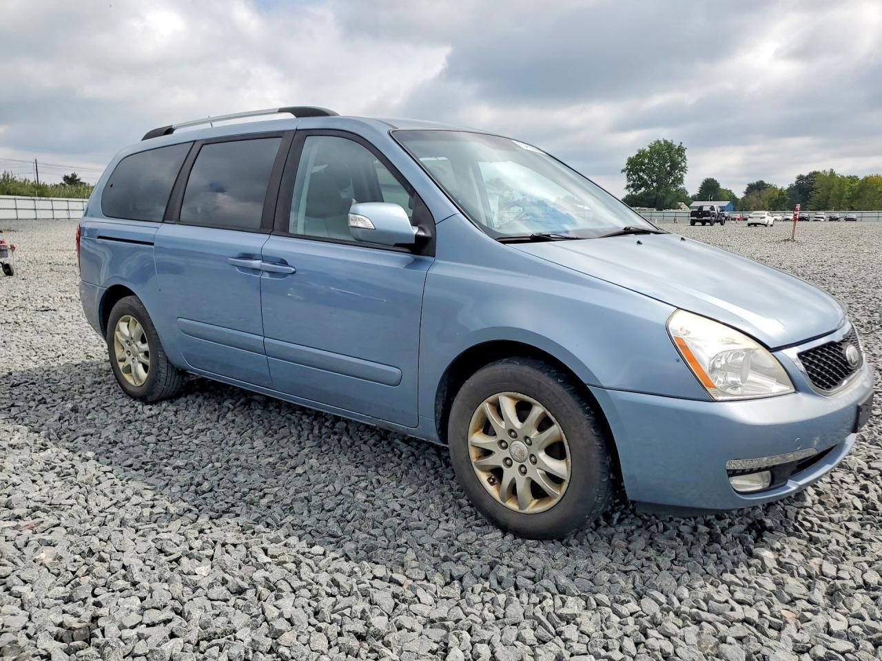 2014 Kia Sedona Lx - Фото 4