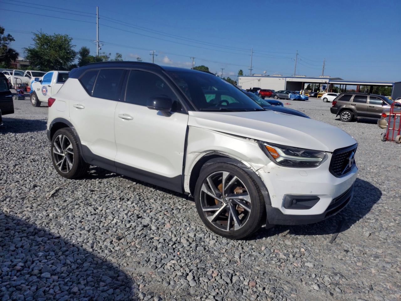 2020 Volvo Xc40 T5 R-Design - Фото 4