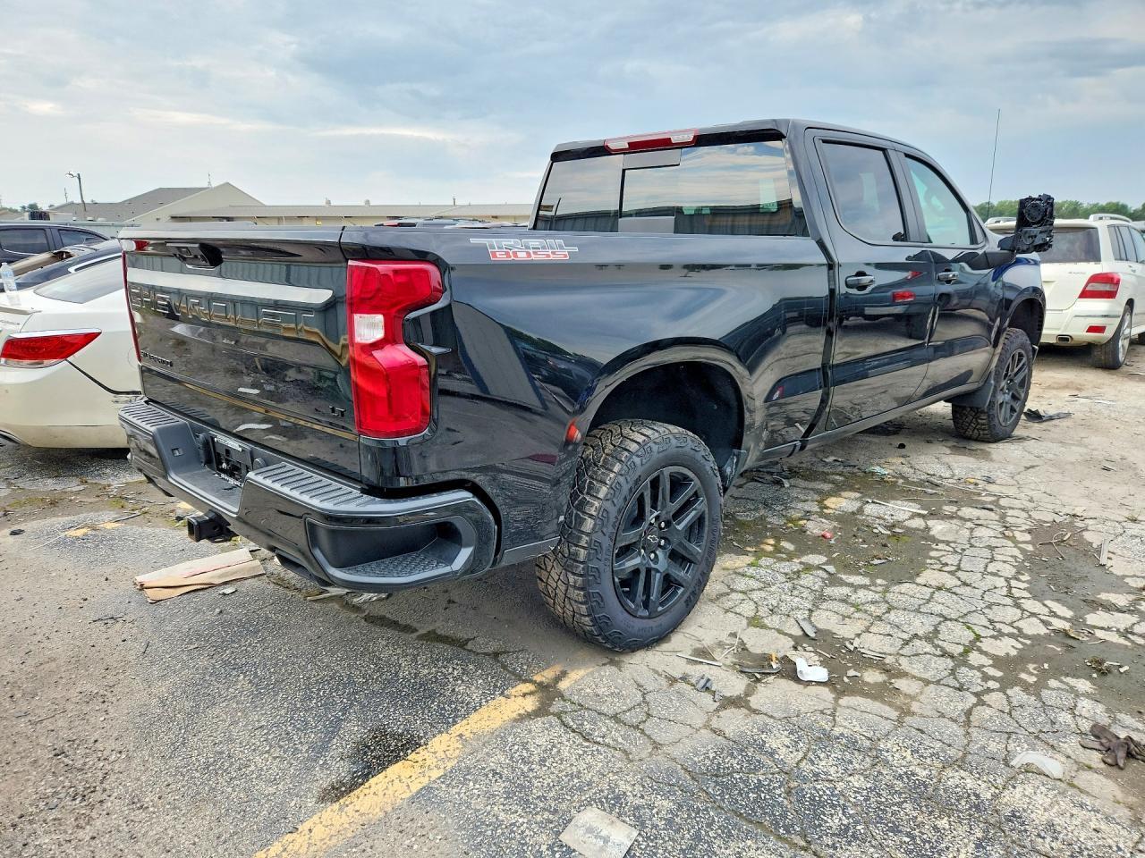 2026 Chevrolet Silverado K1500 Lt Trail Boss - Фото 3