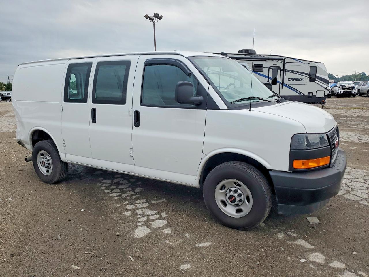 2025 GMC Savana 2500 Cargo Delivery Van - Фото 4
