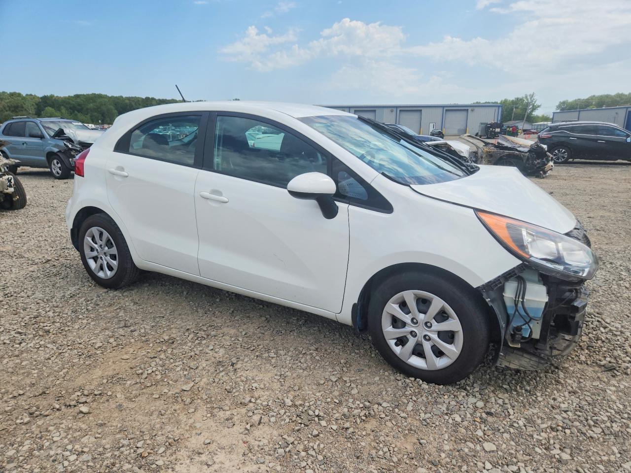 2017 Kia Rio 5-Door Ex - Image 4