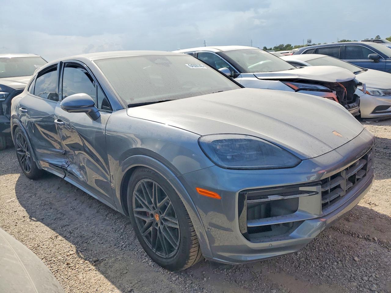 2026 Porsche Cayenne Gts Coupe - Image 4