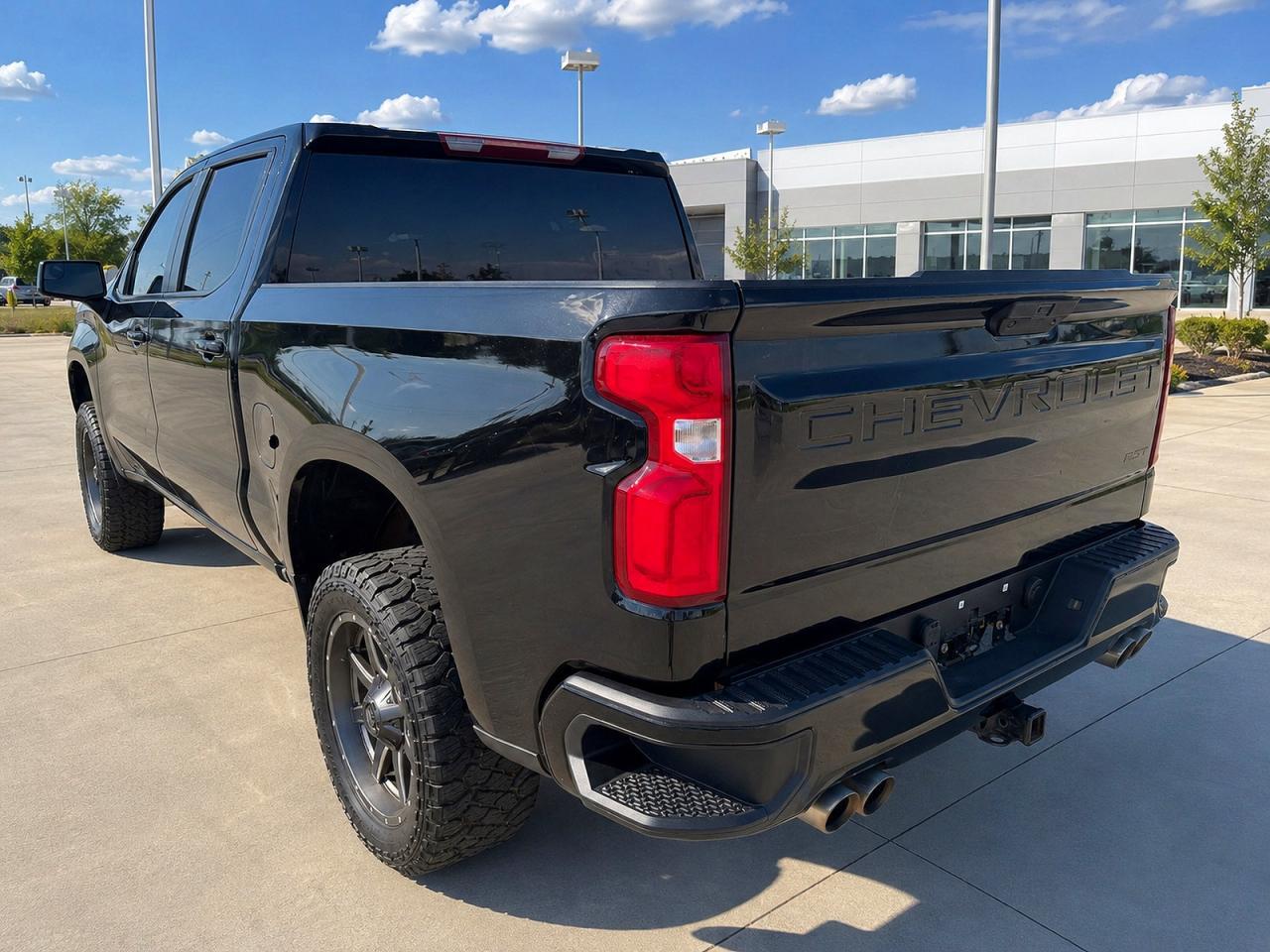 2020 Chevrolet Silverado K1500 Rst - Фото 3