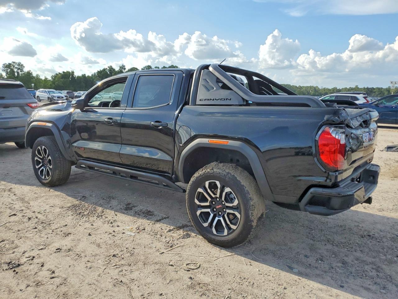 2025 GMC Canyon At4 - Image 2