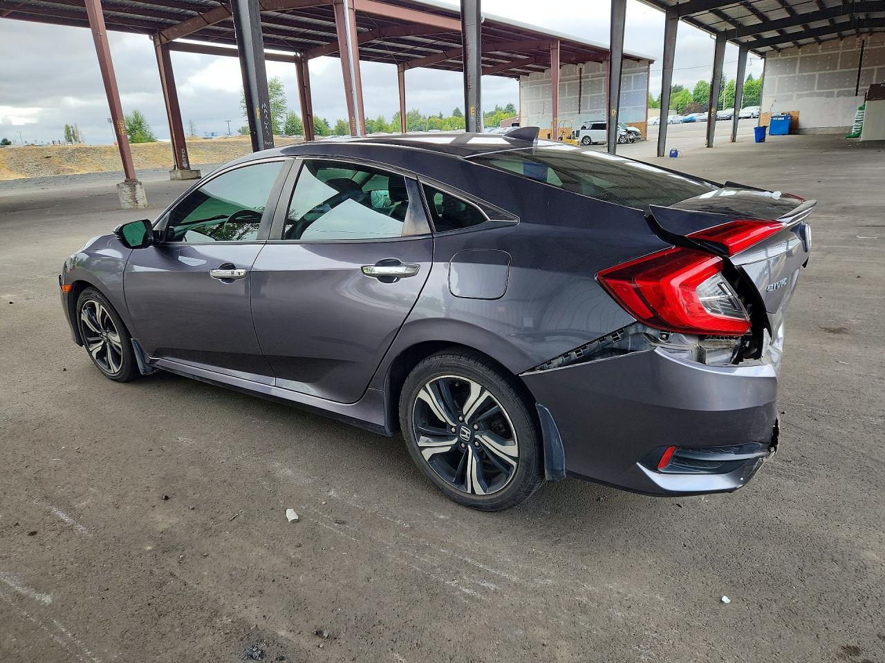 2017 Honda Civic Touring - Фото 2