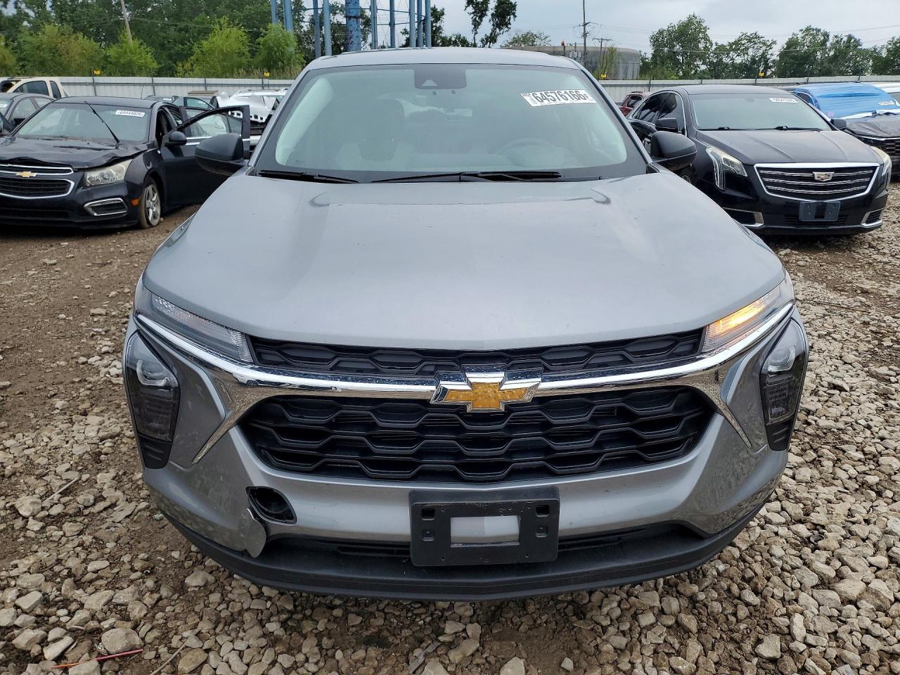 2026 Chevrolet Trax Ls - Фото 5