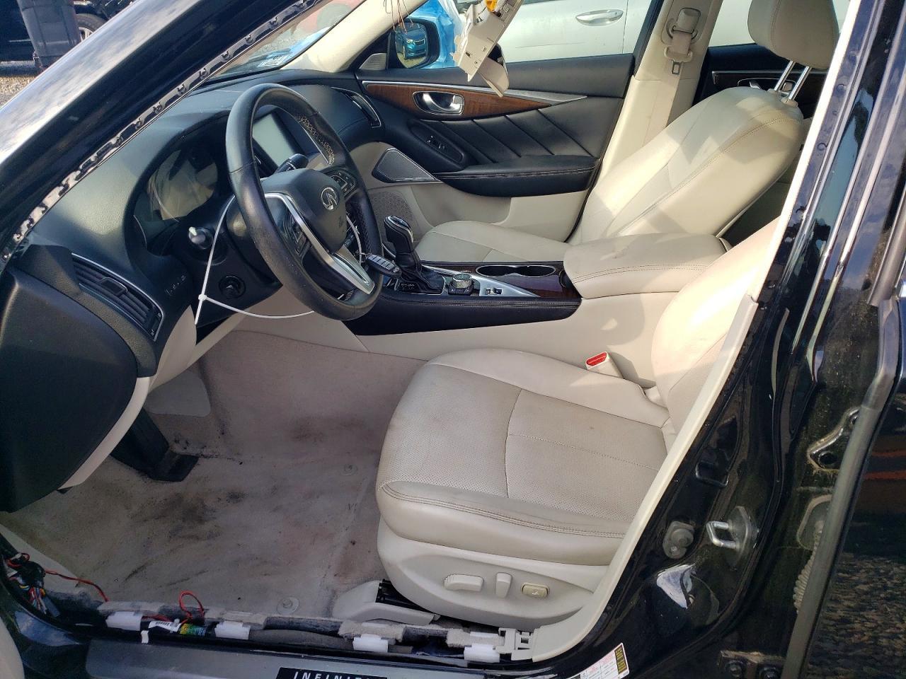 2018 Infiniti Q50 3.0T Luxe - Image 7