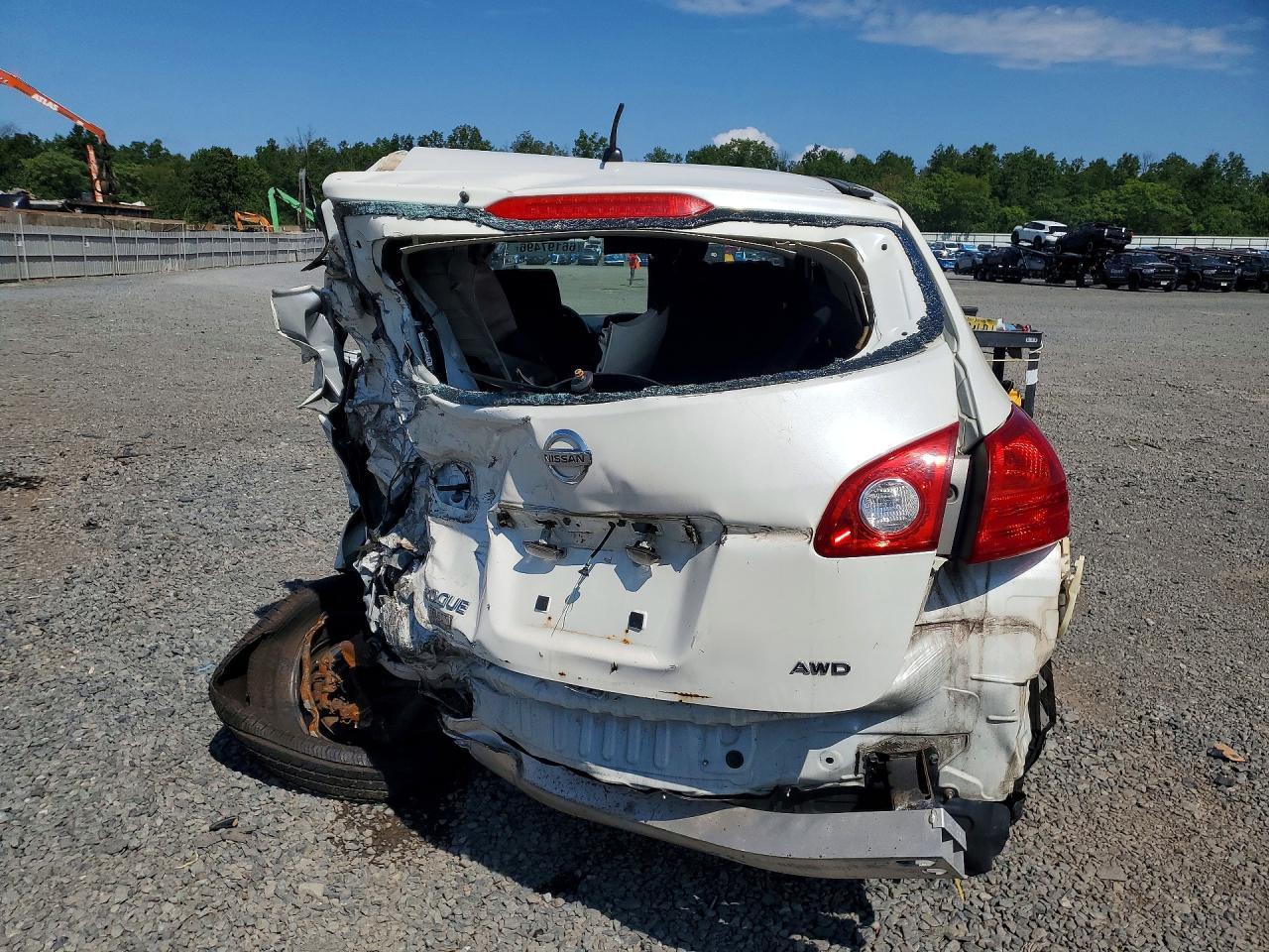 2014 Nissan Rogue Select S - Фото 6