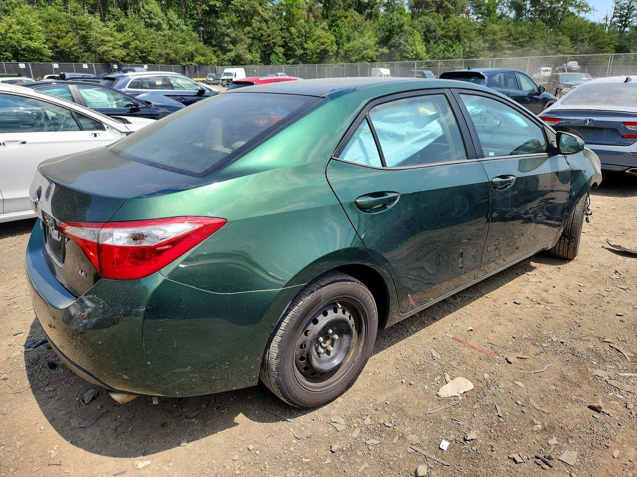 2016 Toyota Corolla Le - Image 3