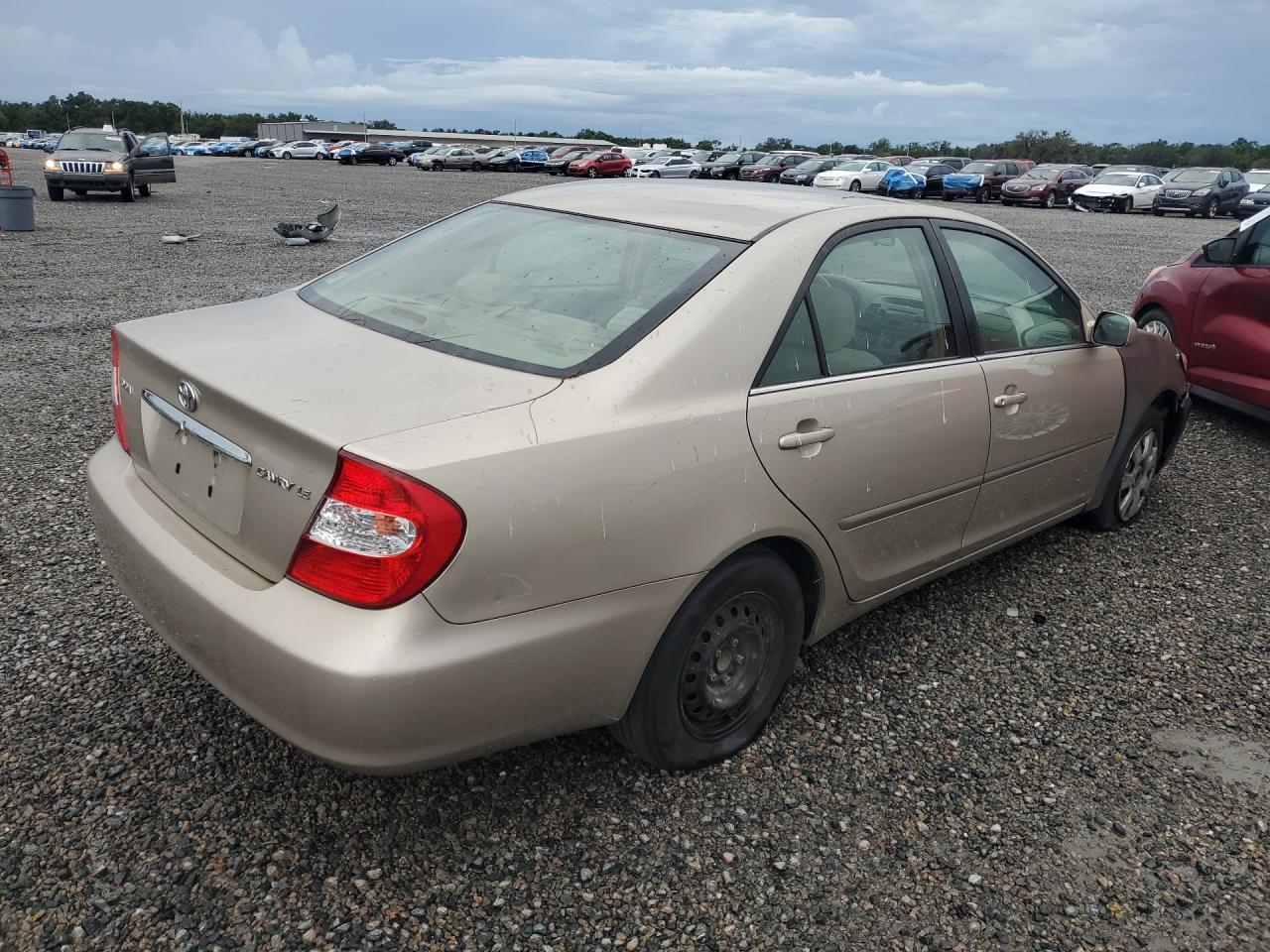 2004 Toyota Camry Le - Фото 3