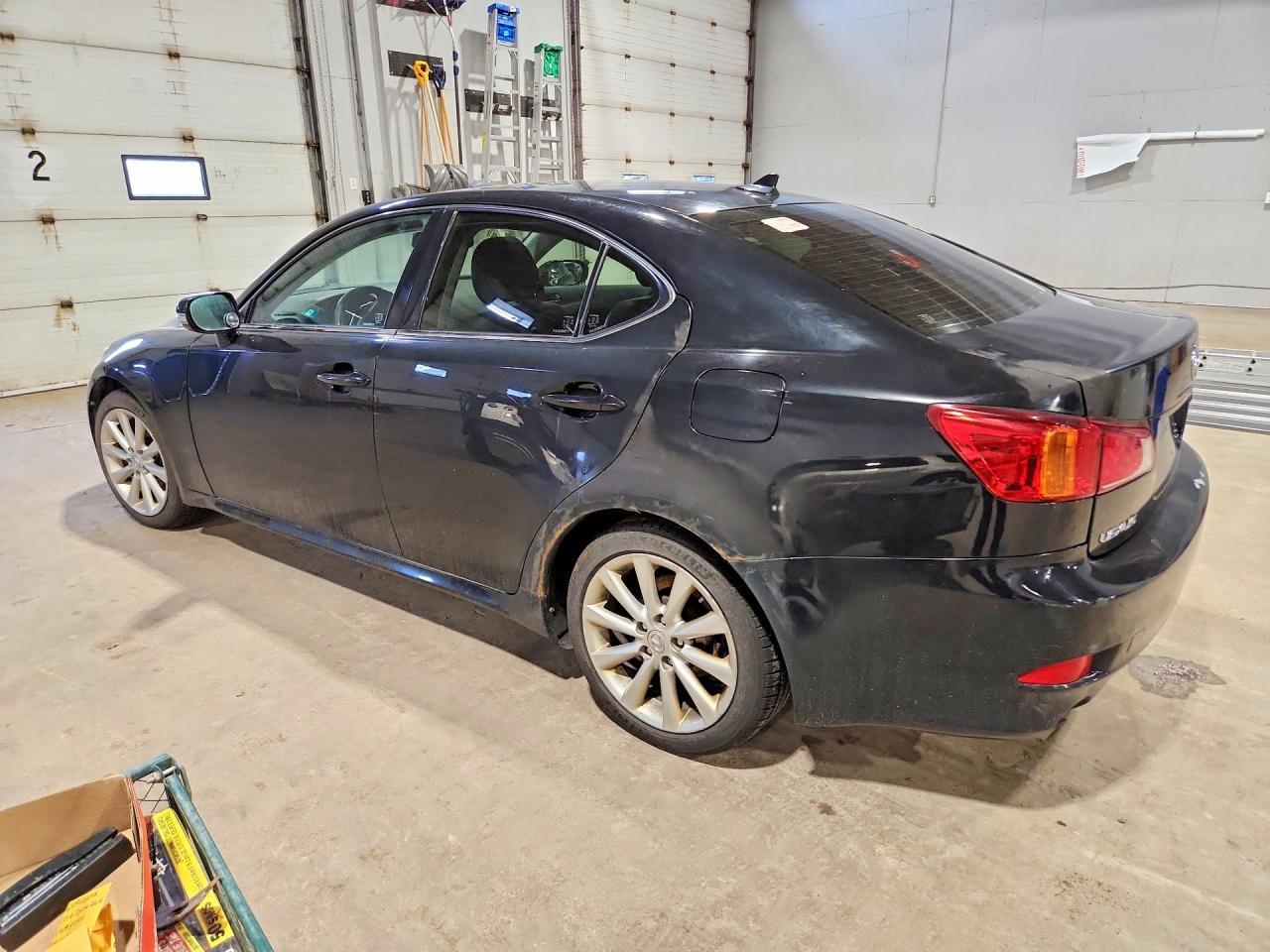 2010 Lexus Is 250 - Фото 2