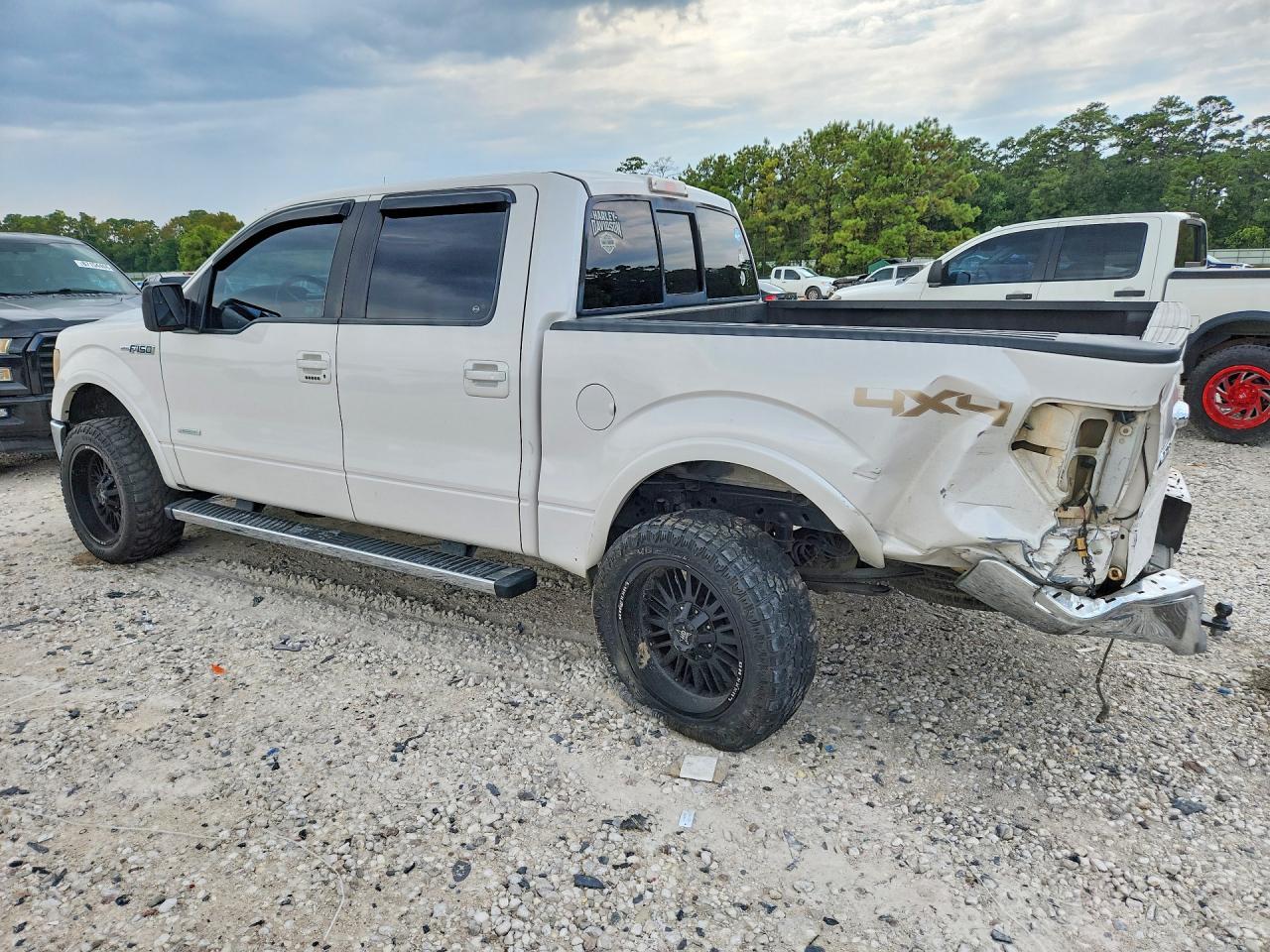 2013 Ford F150 Supercrew - Image 2
