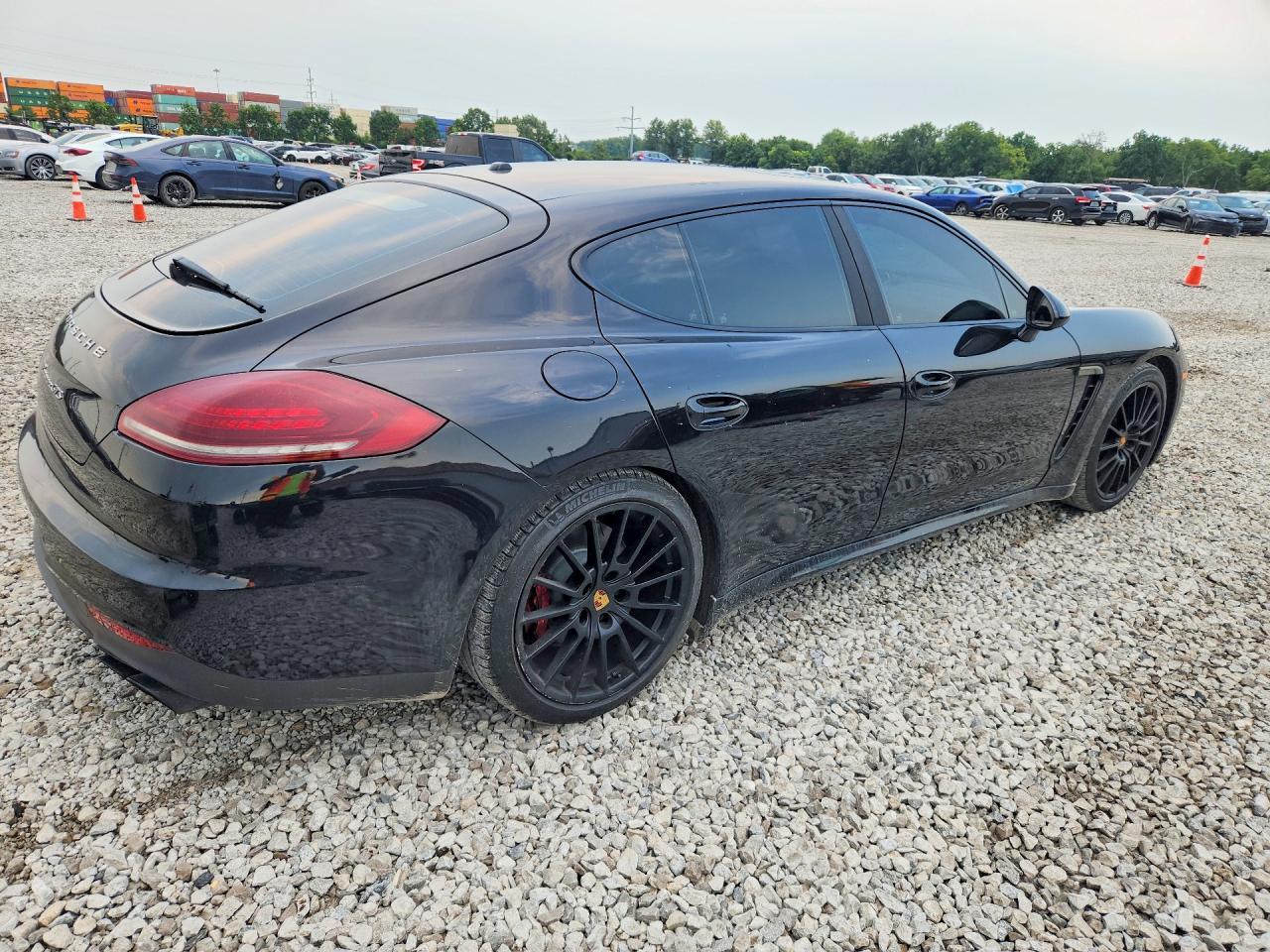 2016 Porsche Panamera Gts - Фото 3