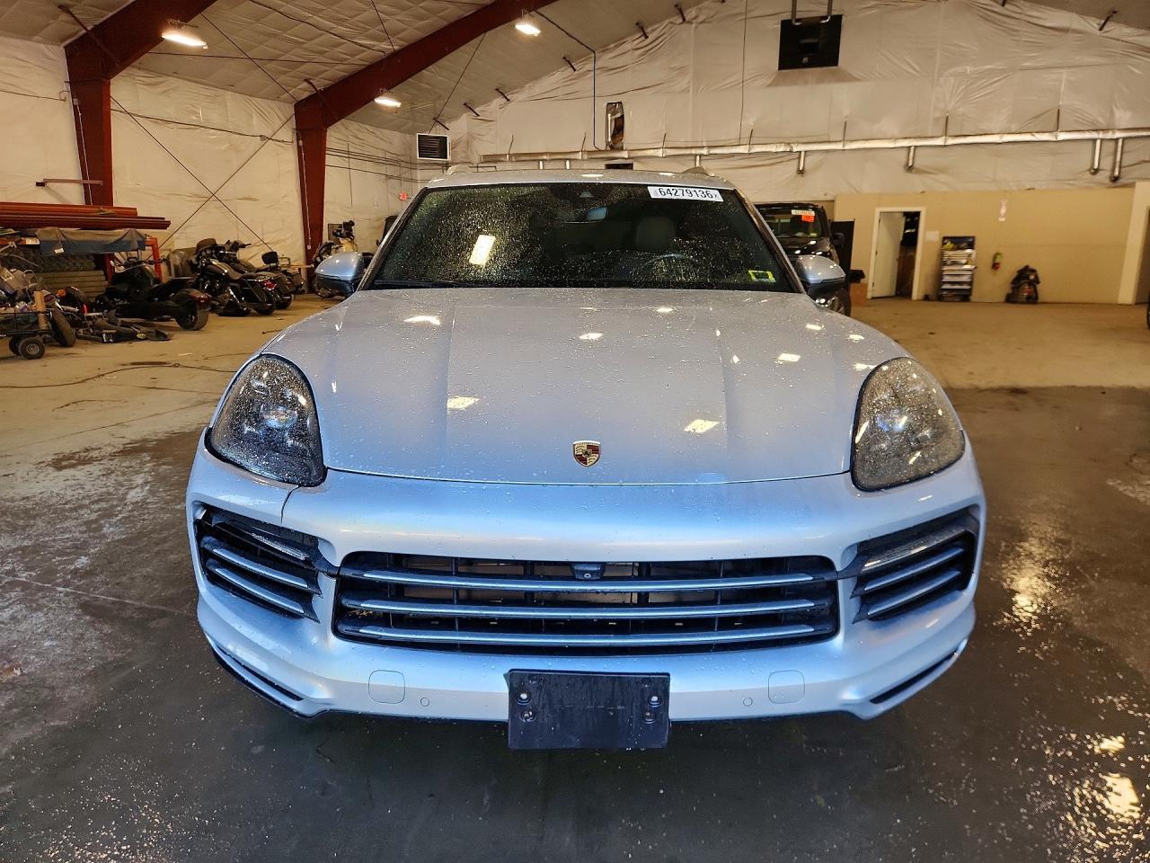2019 Porsche Cayenne - Image 5