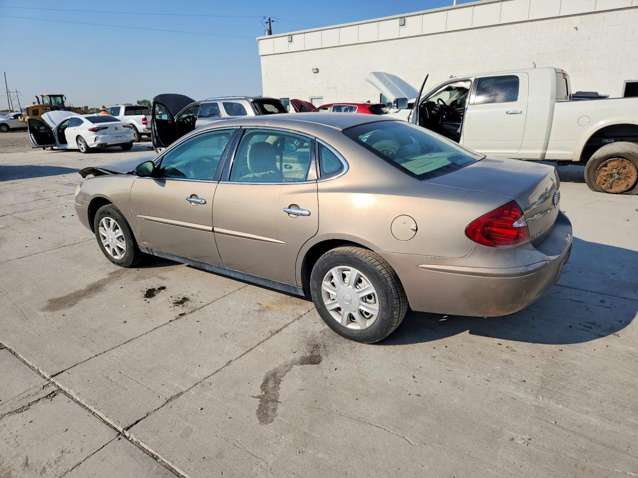 2006 Buick Lacrosse Cx - Image 2