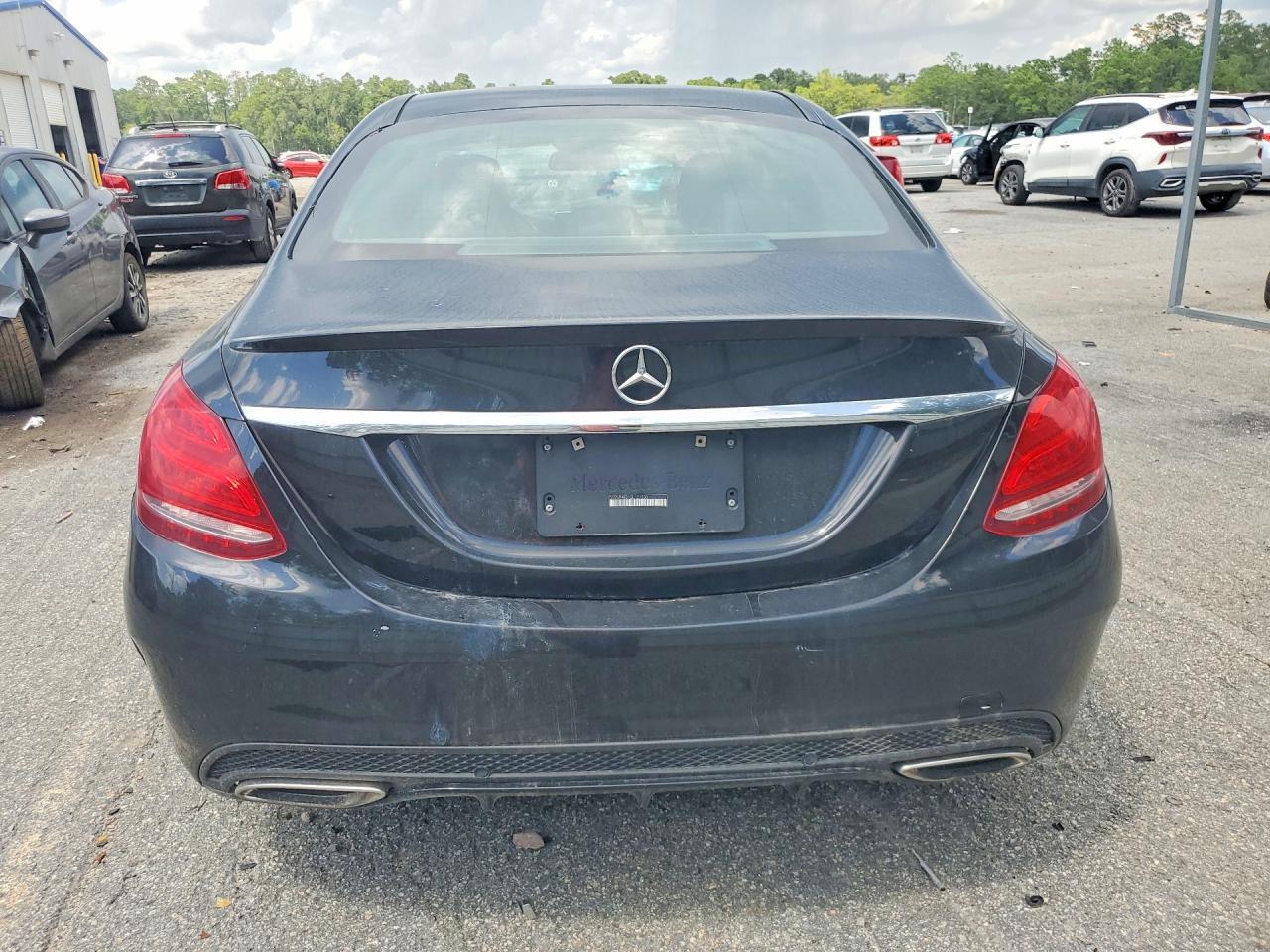 2016 Mercedes-Benz C 300 4Matic - Фото 6