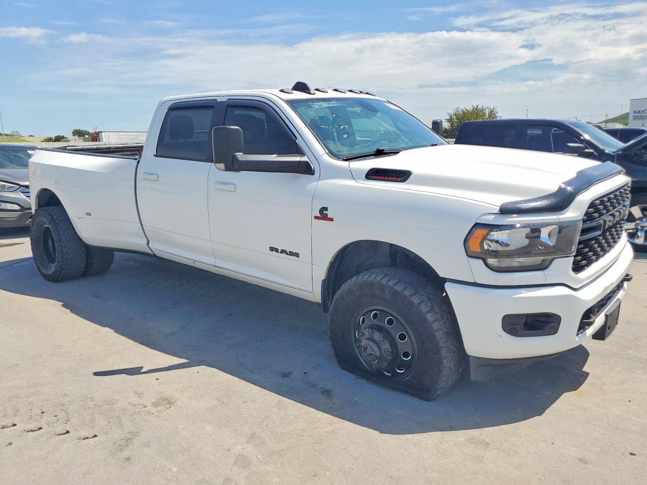2022 Ram 3500 Big Horn/Lone Star - Image 4