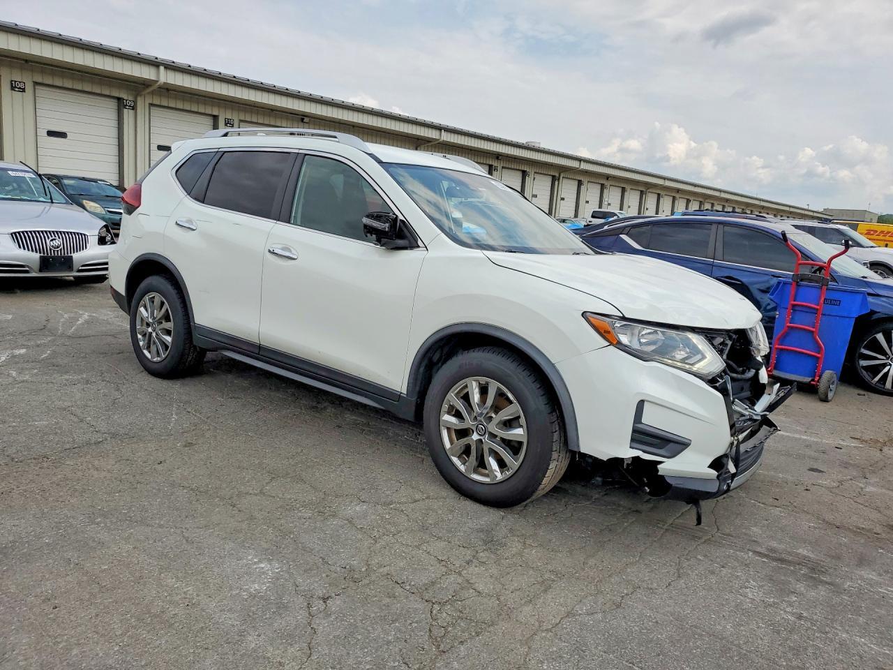2019 Nissan Rogue Sv - Image 4