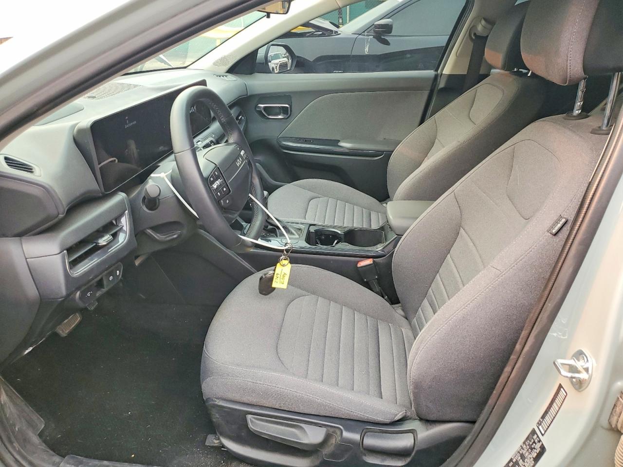2025 Kia K4 Ex - Image 7