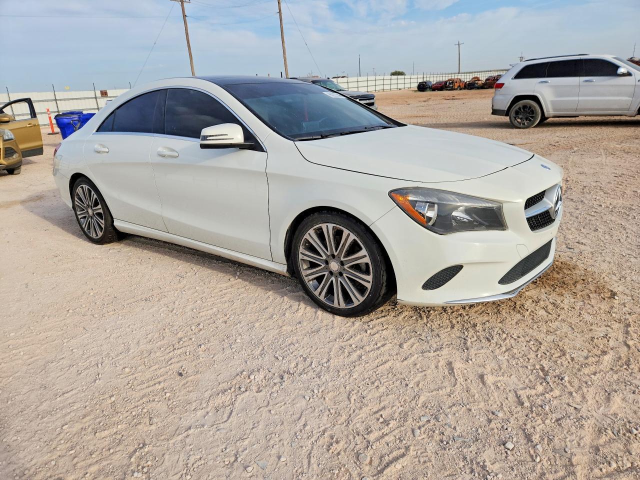 2017 Mercedes-Benz Cla 250 - Фото 4