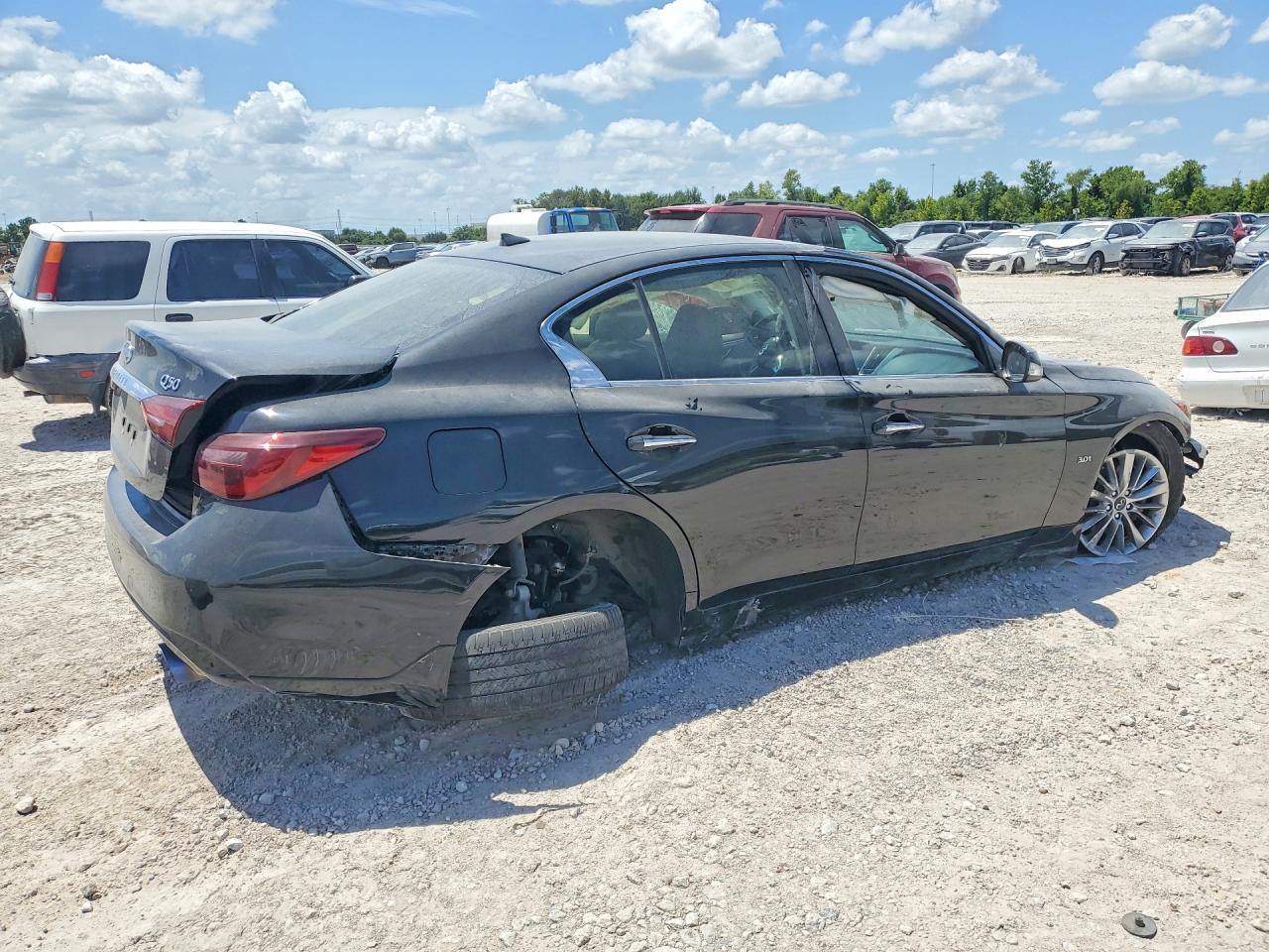 2020 Infiniti Q50 3.0T Luxe - Фото 3