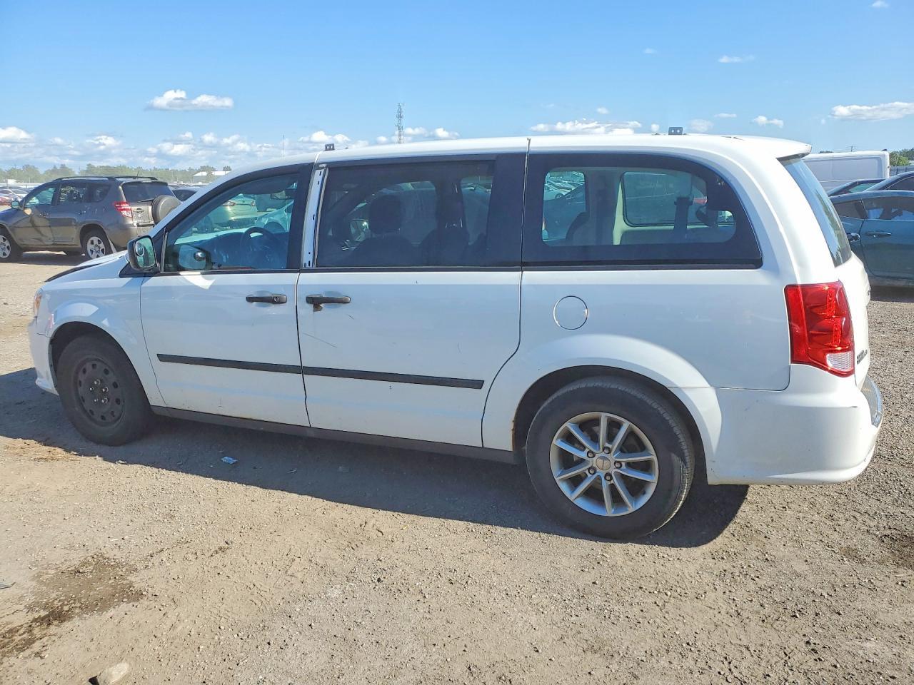 2016 Dodge Grand Caravan Se - Image 2