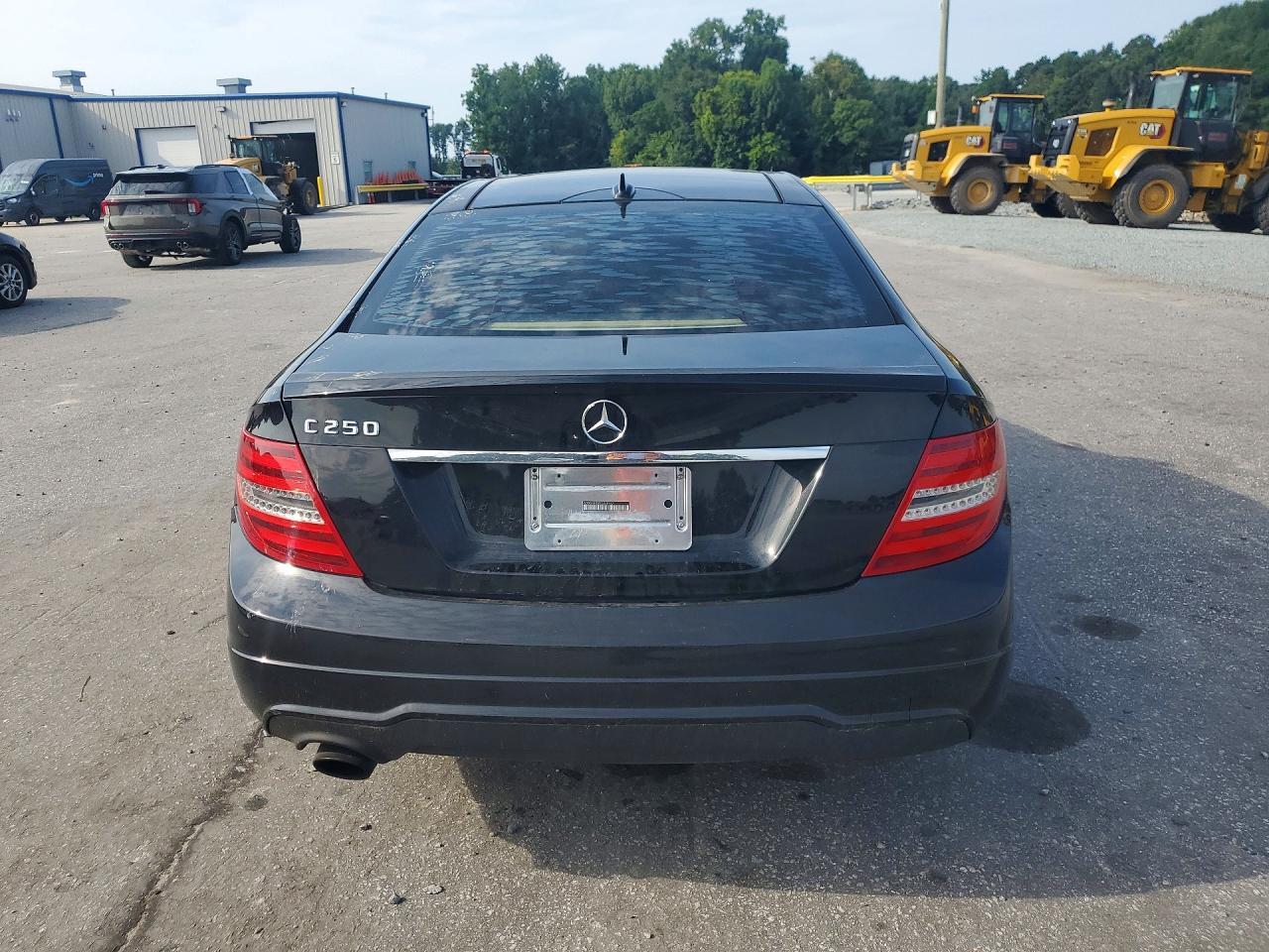 2015 Mercedes-Benz C 250 - Image 6