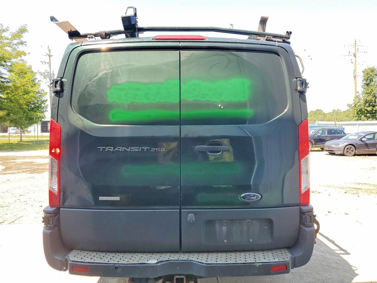2016 Ford Transit T-250 - Фото 6