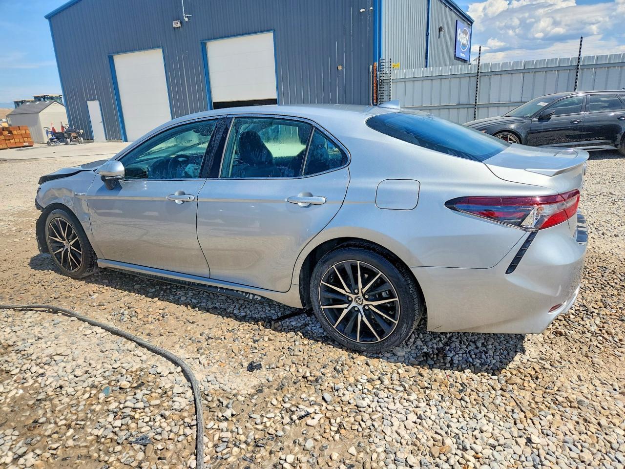2021 Toyota Camry Se - Image 2