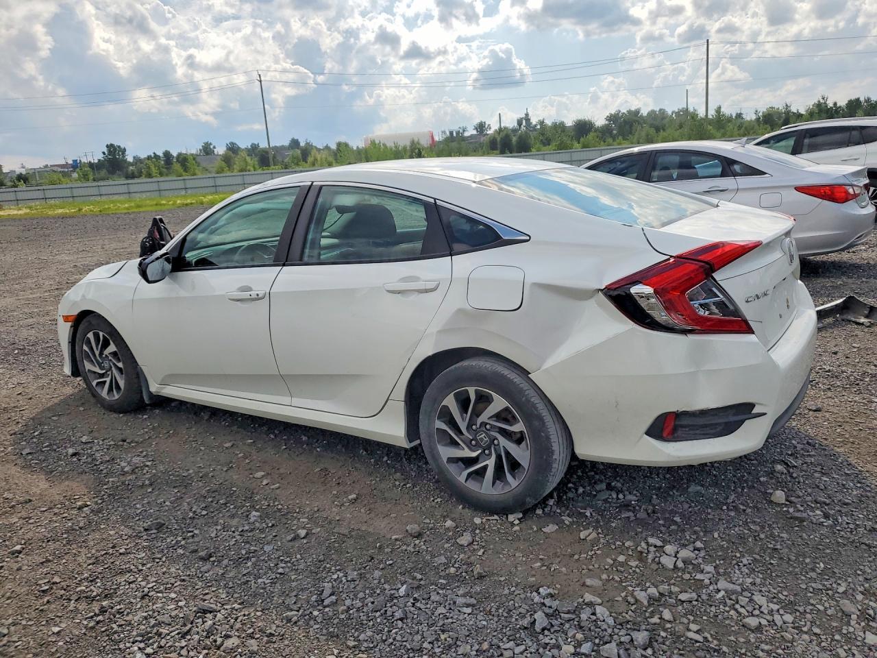 2018 Honda Civic Ex - Фото 2