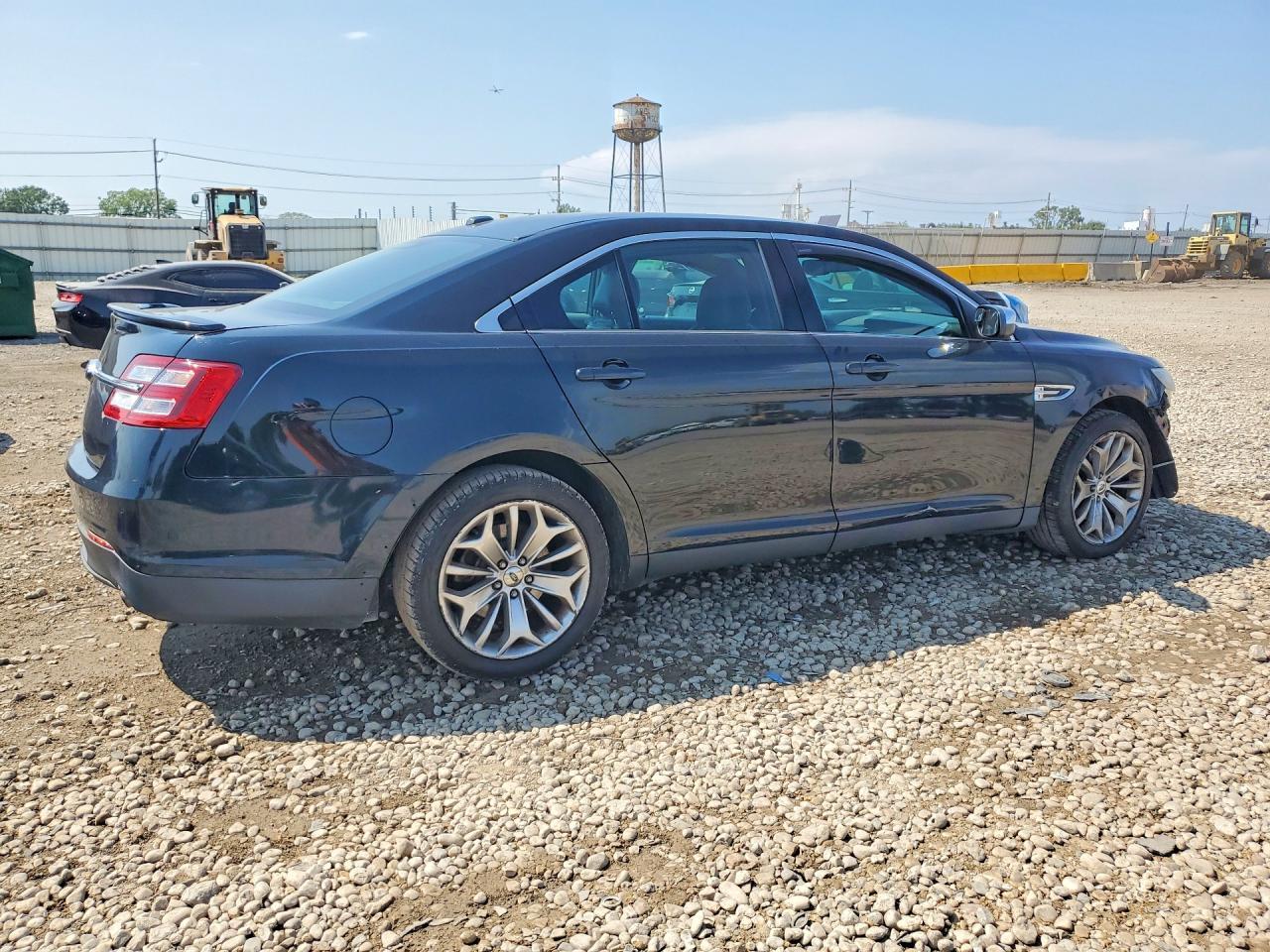 2014 Ford Taurus Limited - Фото 3