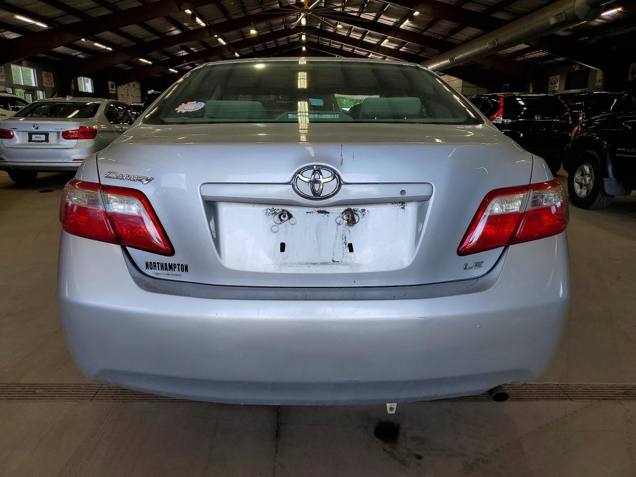 2007 Toyota Camry Le - Image 6