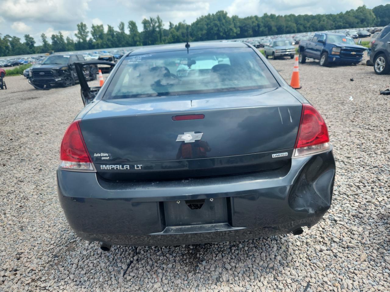 2015 Chevrolet Impala Limited Lt - Image 6