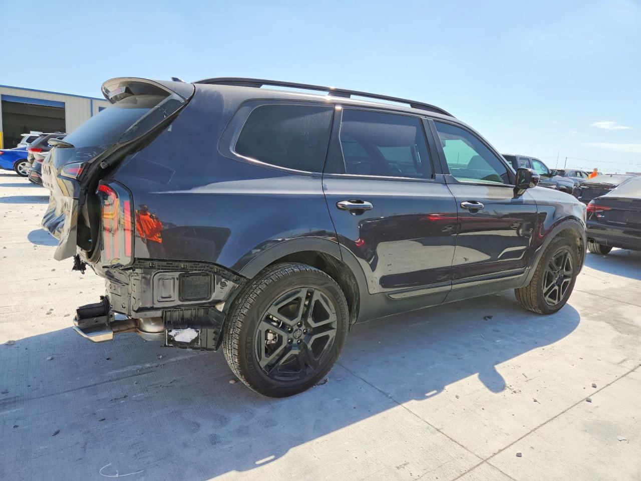 2025 Kia Telluride Sx-Prestige X-Line - Image 3
