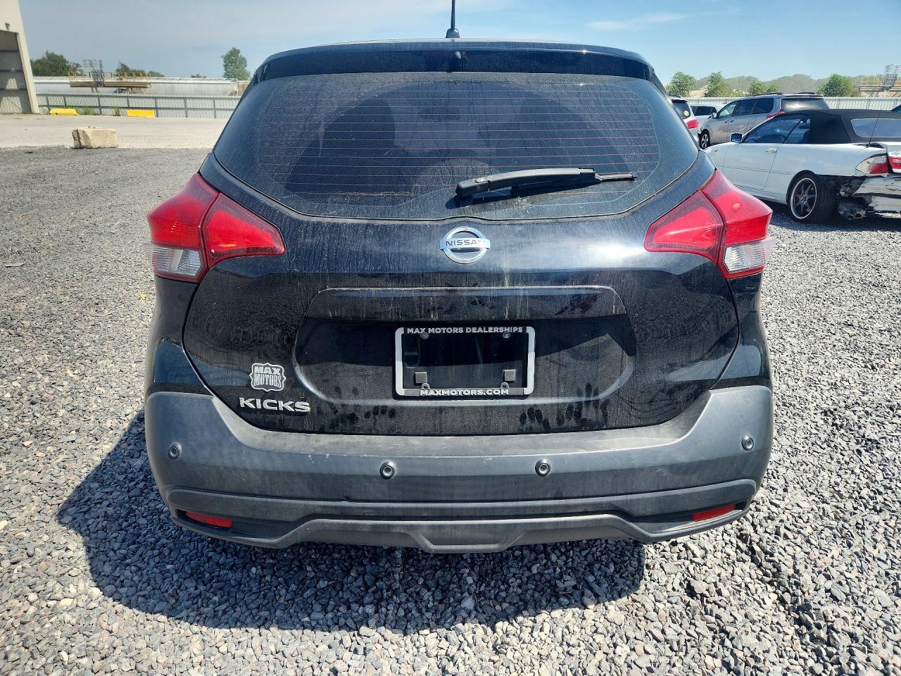 2020 Nissan Kicks S - Фото 6
