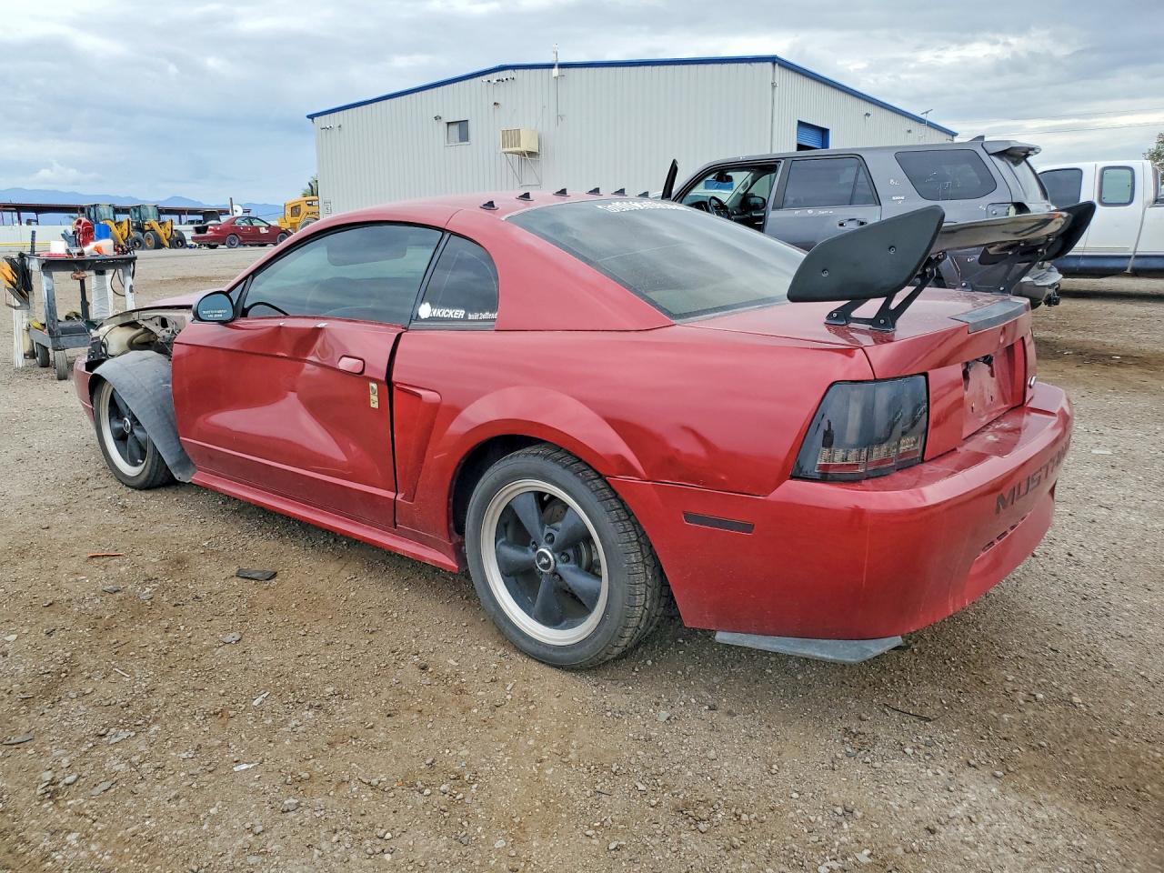 2004 Ford Mustang - Фото 2