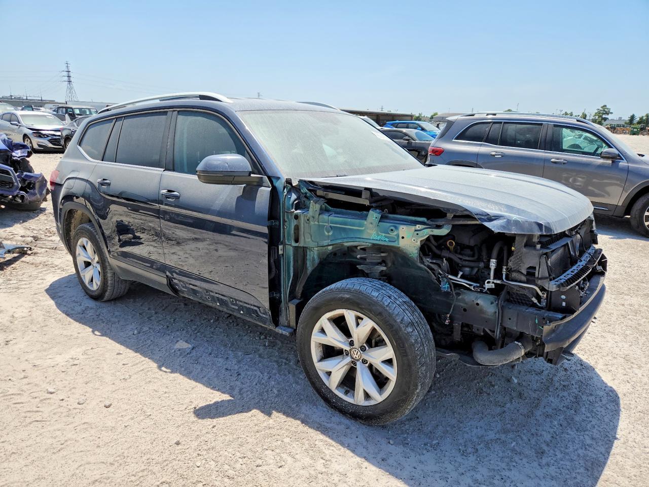 2019 Volkswagen Atlas S - Фото 4