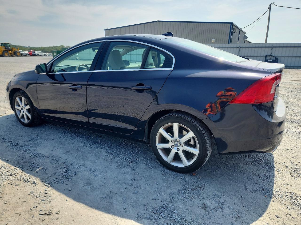 2016 Volvo S60 Premier - Фото 2