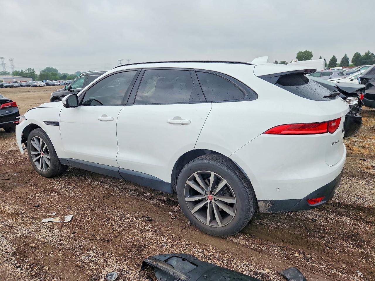 2018 Jaguar F-Pace Prestige - Фото 2