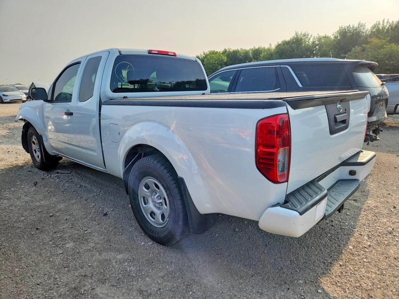 2020 Nissan Frontier S - Image 2
