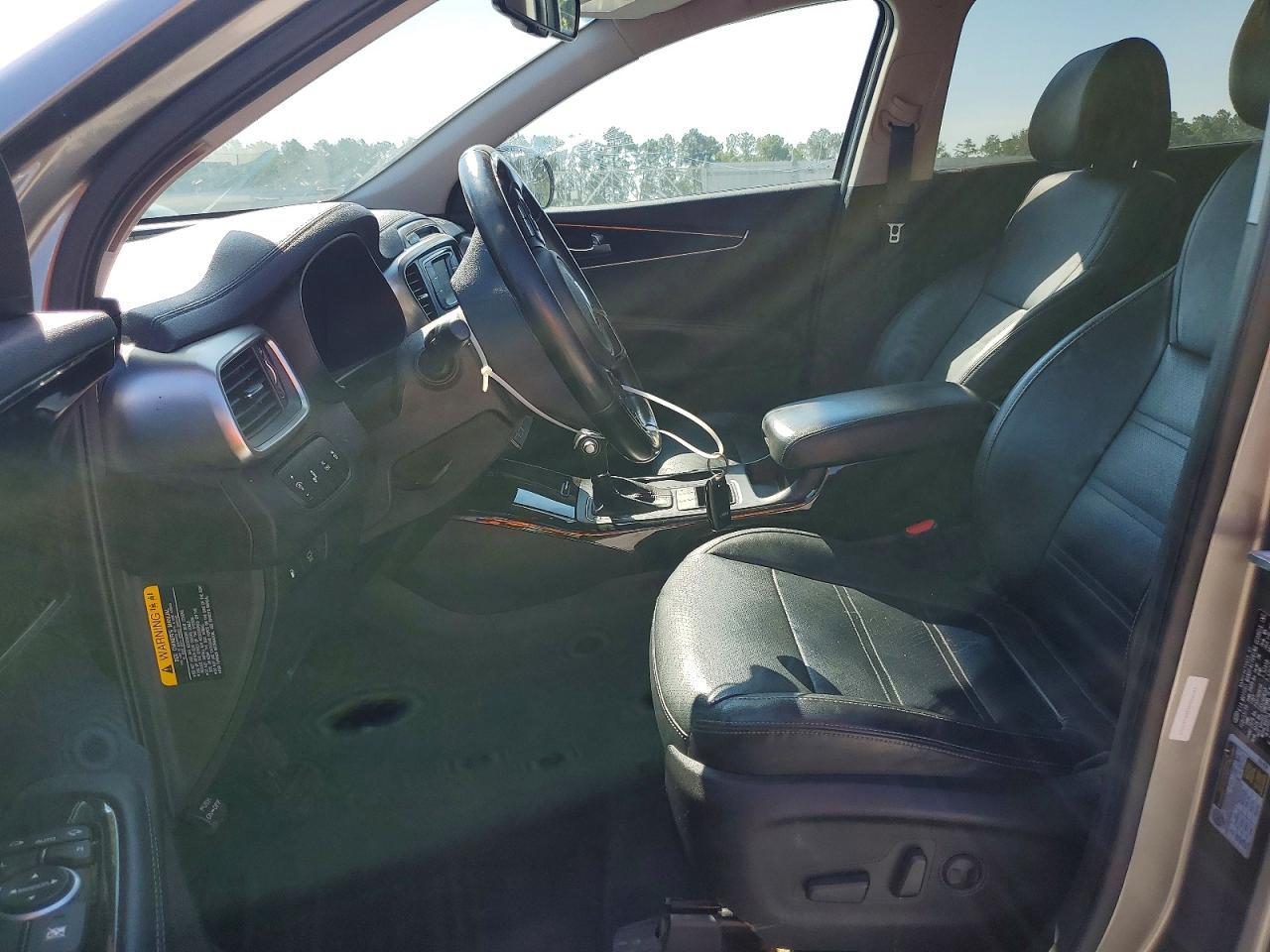 2016 Kia Sorento Ex - Image 7