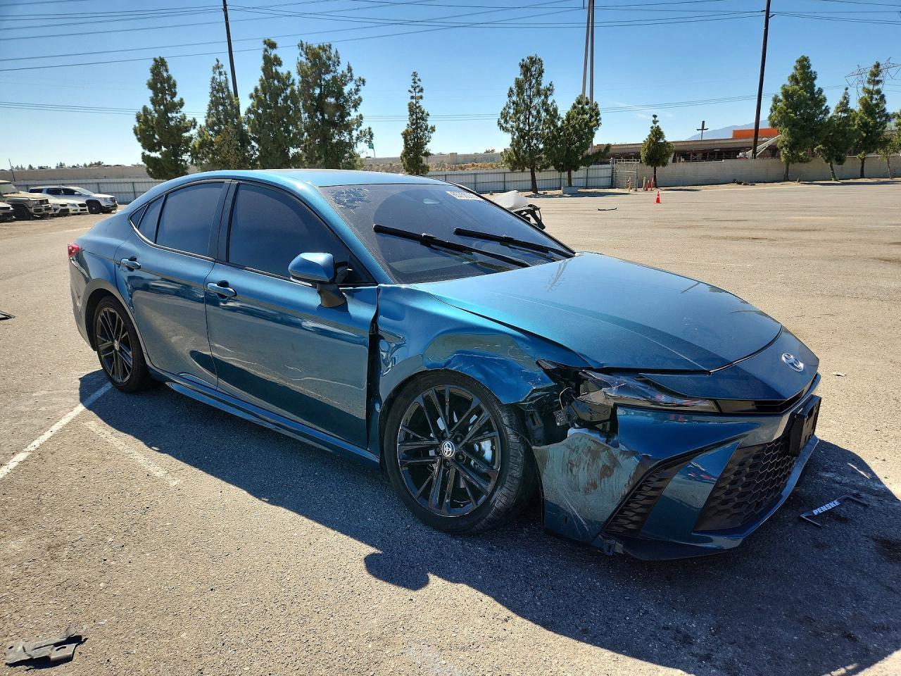 2025 Toyota Camry Se - Фото 4