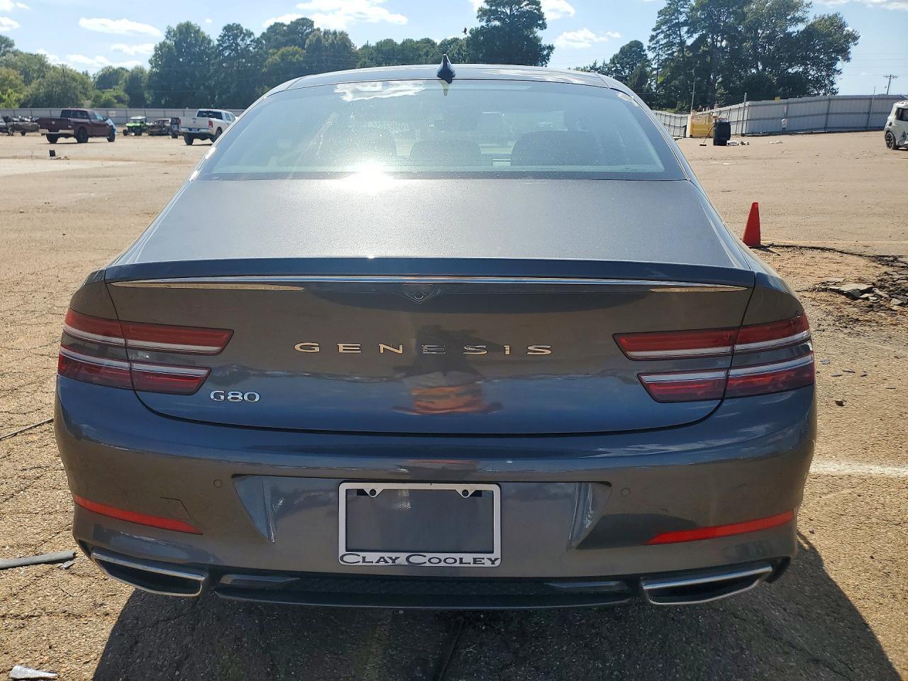 2021 Genesis G80 2.5T - Image 6
