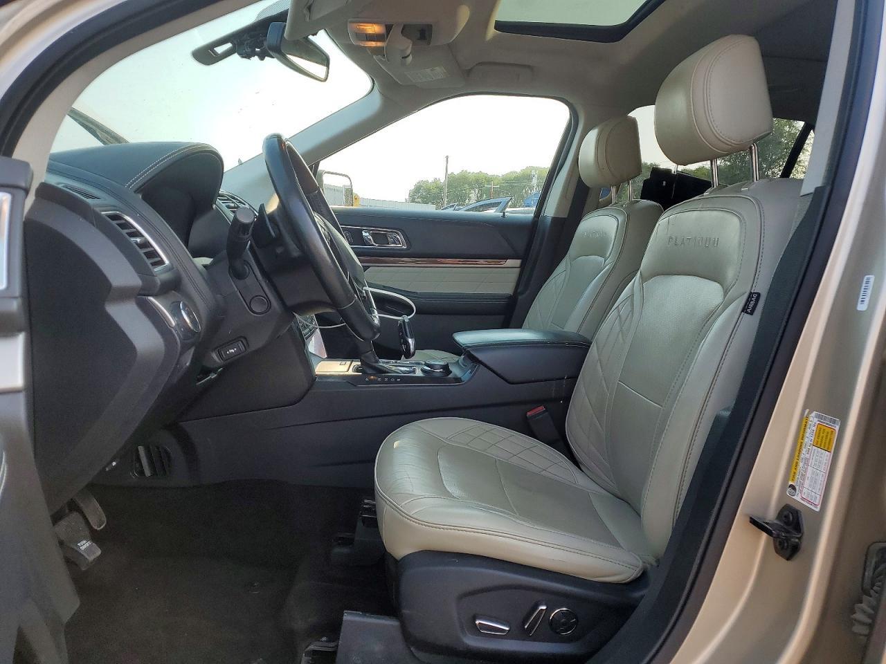 2017 Ford Explorer Platinum - Фото 7